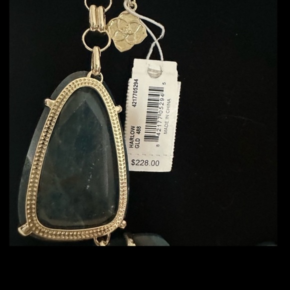 Kendra Scott Elegant Blue Statement Necklace - Picture 6 of 6